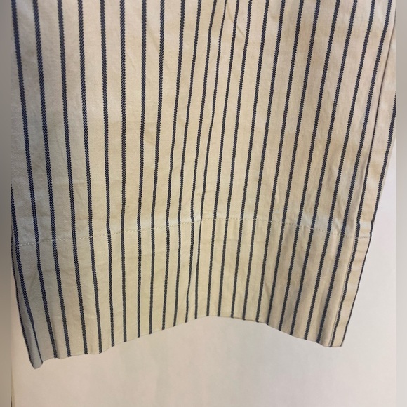 Cabi Tick Tock Woman’s Crop Pants, Cream and Blue Pinstripe Size 6 - Picture 5 of 11